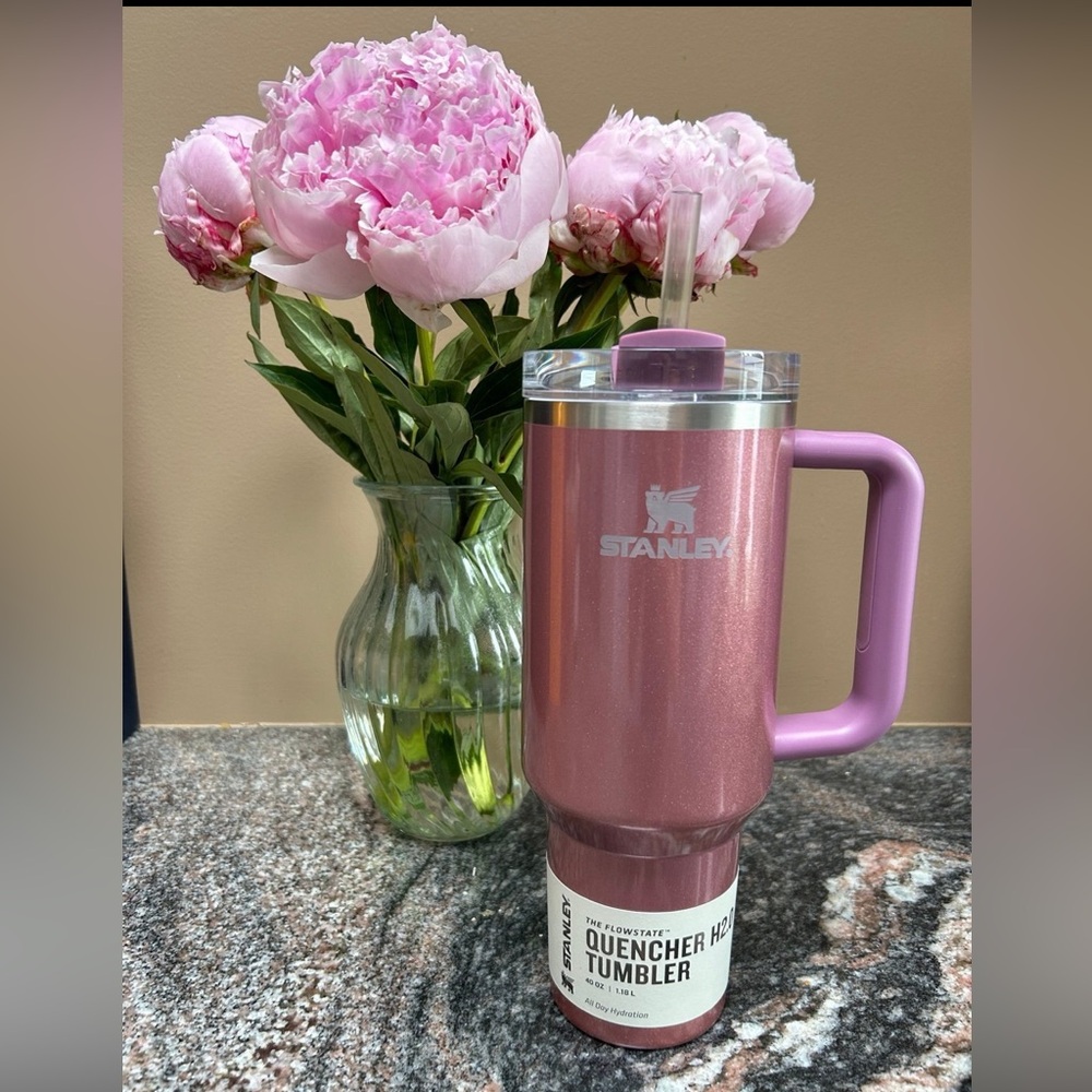 Stanley Quencher H2.0 Tumbler 40oz- Mauve Shimmer- Target- new 2024 line!